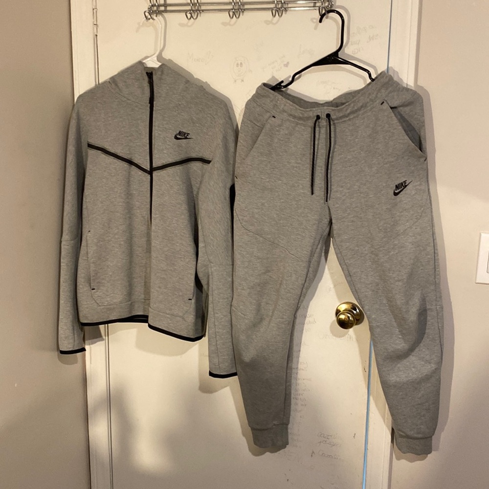 Grey Men’s Nike Tech Tracksuit